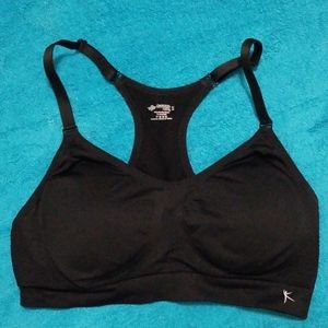 Black sports bra